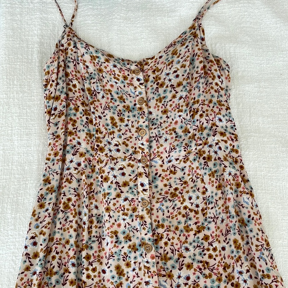 Floral pink dress